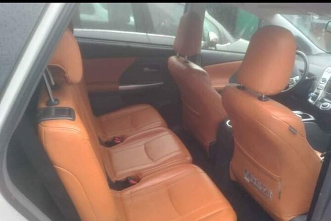 Round-Trip Private Transport Paris Charles De Gaulle Airport - Confirmation and Booking Process