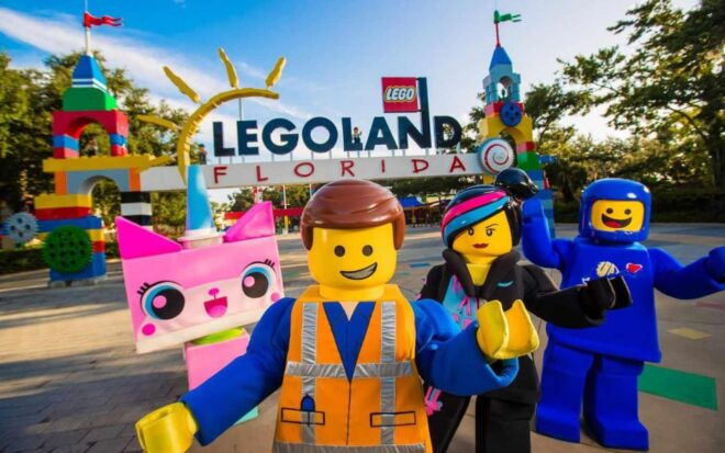 Round Trip Shuttle to Legoland Park in Winter Haven - Comfortable and Reliable Shuttle Service