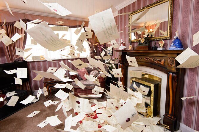 Round Trip to Warner Bros Studio: Experience the Wizarding World - What Makes This Warner Bros Studio Tour Stand Out