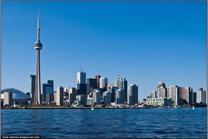 Round Trip : Toronto Pearson Airport to Toronto Downtown Hotel & Accommodations - Reviews