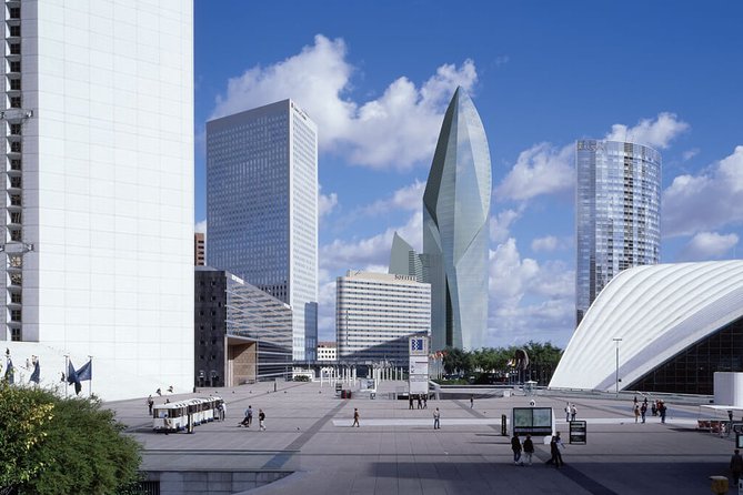 Round-trip Transfer Airport - La Defense - Airport CDG or ORY - Select Date and Travelers