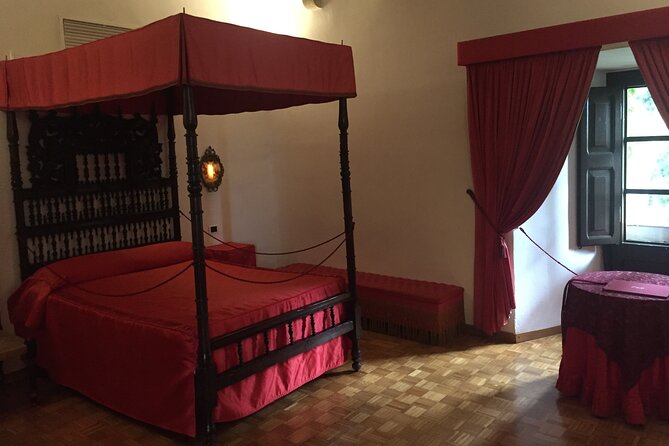 Round-Trip Transfer: Dalí Museum in Figueres & Púbol With Optional Wine Tasting - Cancellation Policy