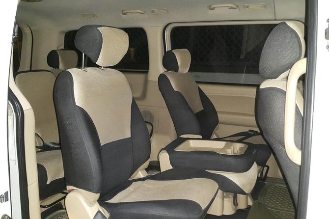 Round Trip Transfer Liberia Airport (Lir) to Playas Del Coco Guanacaste - Driver and Vehicle Information