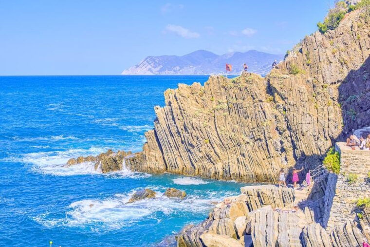 Round Trip Transfer to Cinque Terre From Florence - Meeting Point Information