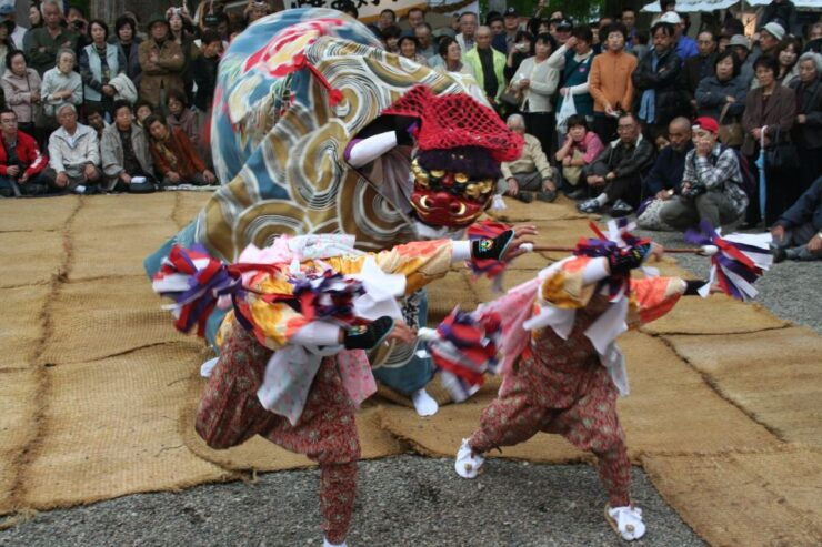 Round Way Bus From Nagoya to Shirakawa-Go - Activity Details and Provider
