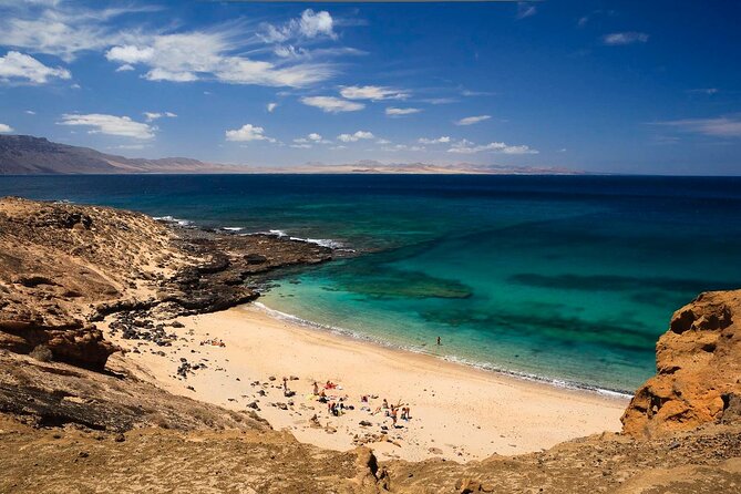 Roundtrip Ferry Transfer to La Graciosa With Free Wifi - Cancellation Policy