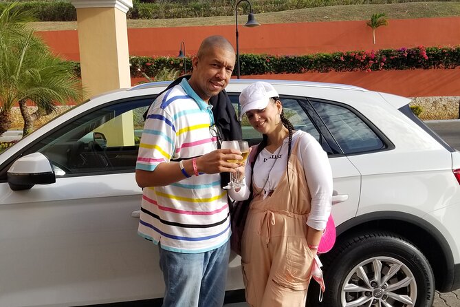 (Roundtrip) Private Airport Transfer to Hotels in Montego Bay - Vehicle Options