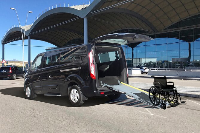 Roundtrip Transfer Airport-Hotel in Alicante Cars of up to 8 Passengers - Free Cancellation Policy