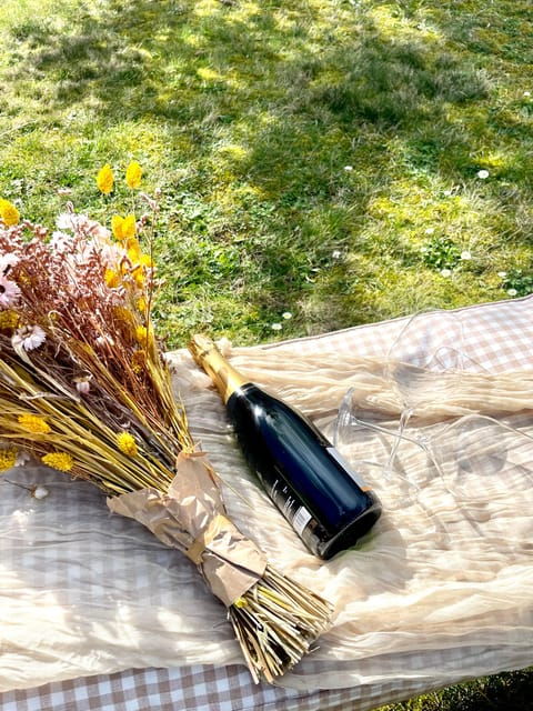 Route Du Champagne: Food and Wine Tour - Intimate and Exclusive Venues