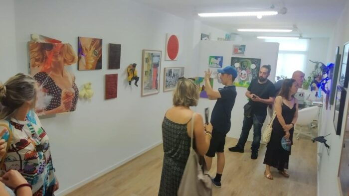 ROUTE OF CONTEMPORARY ART GALLERIES IN SEVILLE - Unleashing Your Creativity Through Art