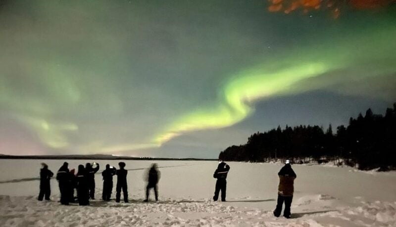 Rovaniemi: Arctic Ice Floating Experience - Who Should Consider This Tour?
