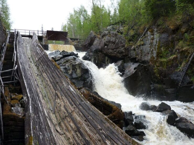 Rovaniemi: Auttiköngäs Waterfalls Hike Tour & Barbeque - Good To Know