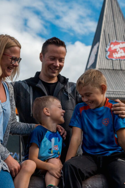 Rovaniemi: Day Trip to Reindeer Farm and Santa Claus Village - Highlights of the Experience