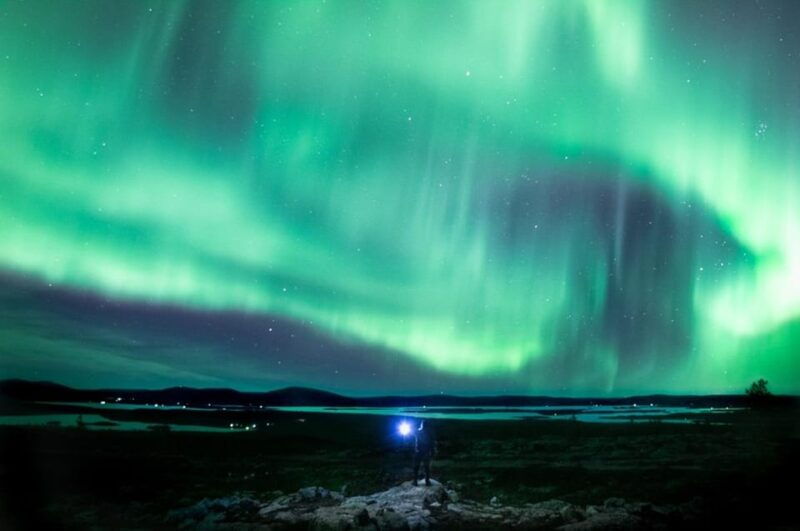 Rovaniemi: Guaranteed Aurora Hunting Tour with Local Guide - Good To Know