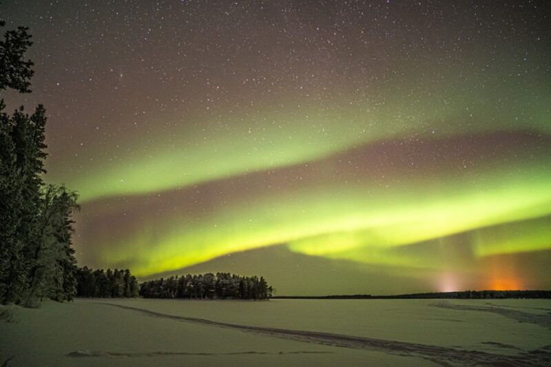 Rovaniemi: Guaranteed Ultimate Aurora Hunt with Photographer - Is This Tour Worth It?