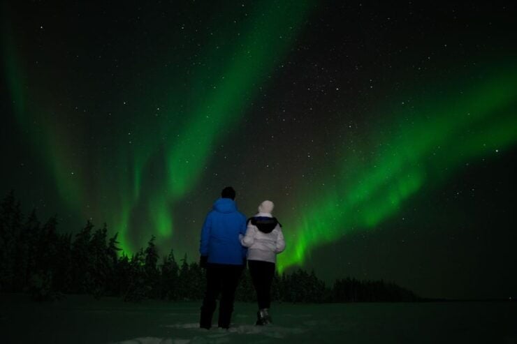 Rovaniemi: Guided Northern Lights Tour by Van - Booking Details