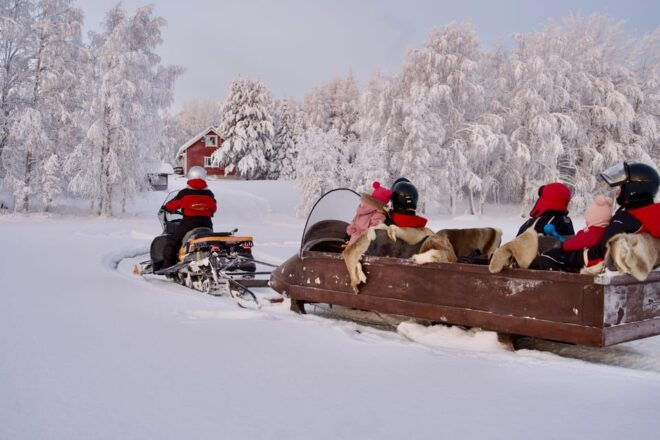 Rovaniemi: Ice Fishing and Snowmobile Tour With Snacks - Customization Options Available