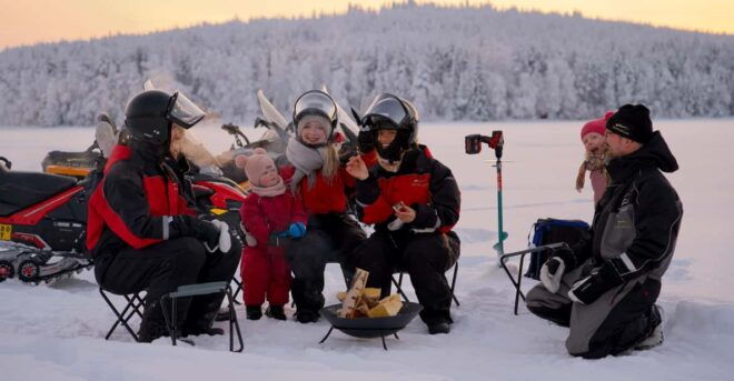 Rovaniemi: Ice Fishing and Snowmobile Tour With Snacks - Booking Information and Policies