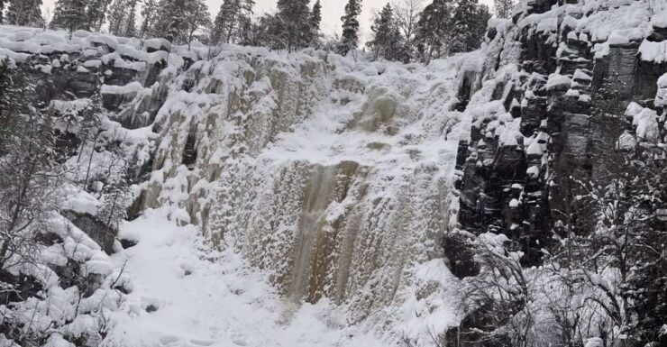 Rovaniemi: Korouoma Canyon Frozen Waterfalls Guided Hike - Activity Details