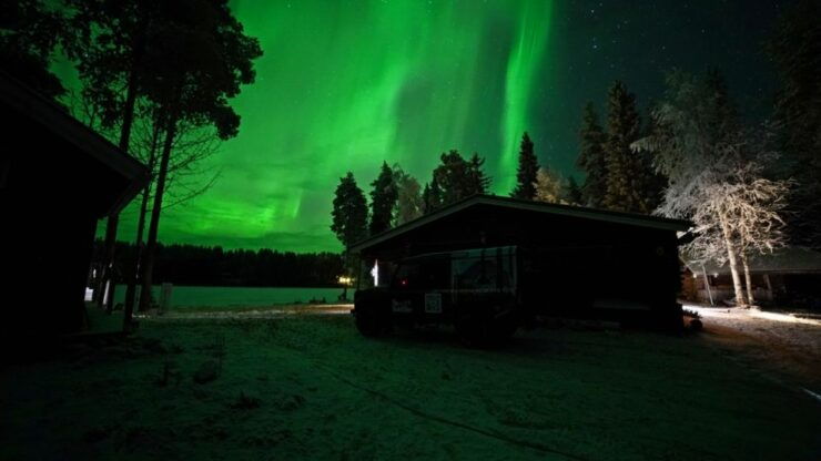 Rovaniemi: Northern Lights Hunting in Lappish Old Cottage - Activity Duration and Flexibility