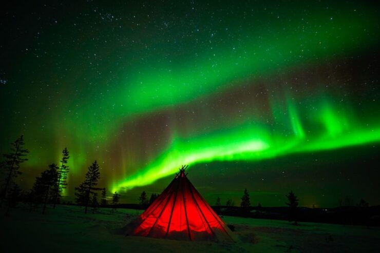 Rovaniemi: Northern Lights Snowmobile Tour - Tour Details