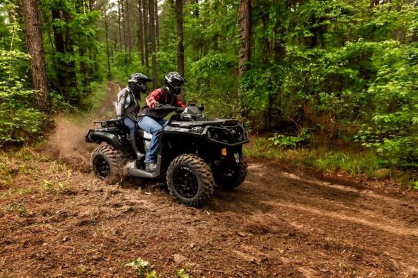 Rovaniemi: Quad Bike Wilderness Safari - Equipment and Vehicle Specifications