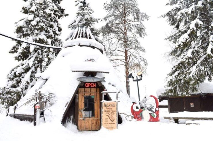Rovaniemi: Santa Claus Village Guided Tour With Transfer - Activity Details