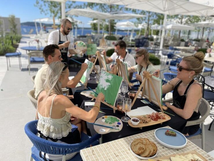 Rovinj: Artafera Painting Workshops - Paint, Wine & More - Workshop Experience