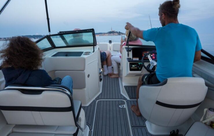 Rovinj: Sunrise Dolphin-Watching Speedboat Tour - Tour Booking Information