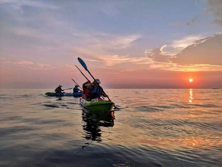 Rovinj: Sunset Kayaking Tour - Activity Highlights