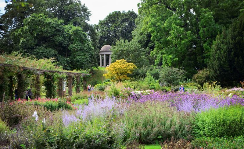 Royal Botanic Gardens Ticket in Kew Gardens - Make time for the outdoor gardens