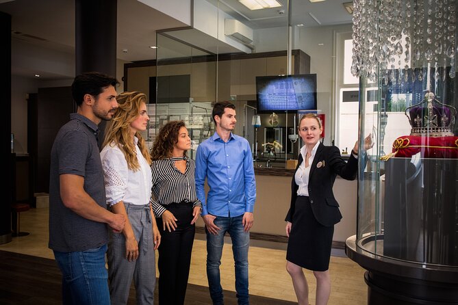Royal Experience - Private Tour in Worlds Oldest Diamond Polishing Factory - Meeting Point and End Point