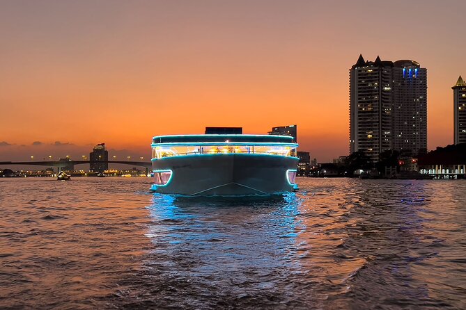 Royal Galaxy Dinner Cruise on Chao Phraya River, Bangkok - Accessibility Information