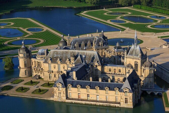 Royal getaway to the Domaine de Chantilly in Van Premium - Good To Know