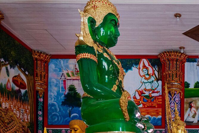 Royal Grand Palace Emerald Buddha and Reclining Buddha Group Tour - Who Should Book This Tour?