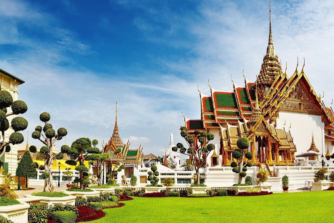 Royal Grand Palace Tour From Bangkok With Wat Phra Kaew (Sha Plus) - Inclusions and Services Provided