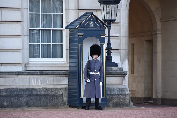 Royal London and the Changing of the Guard Walking Tour - Booking Information