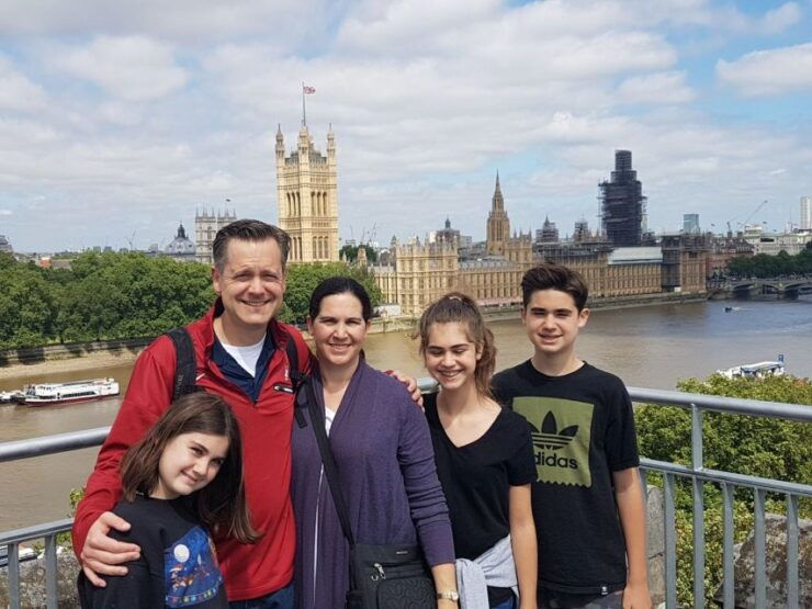 Royal London Private Full-Day Sightseeing Tour by Black Taxi - Duration and Availability