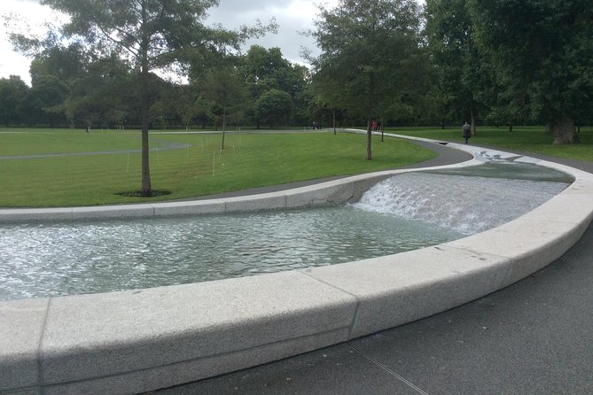 Royal London Private Walking Tour - Tour Overview