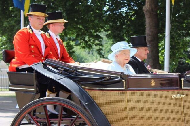 Royal London Taxi Tour - Selecting Participants and Dates