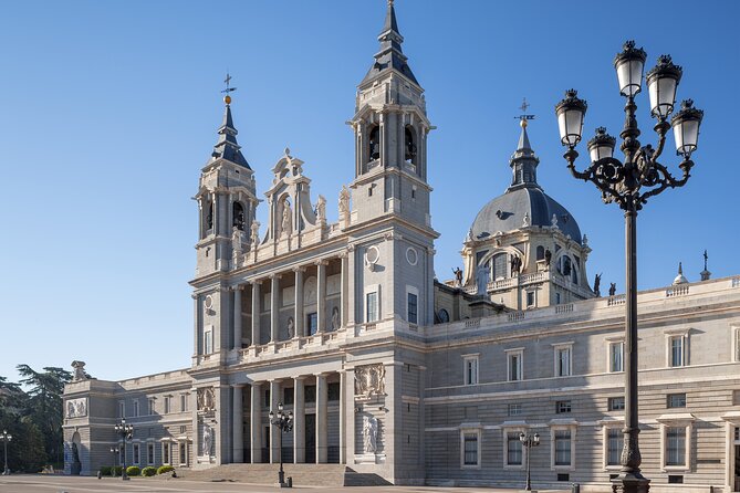 Royal Madrid - Private Live Virtual Experience - Immerse Yourself in Royal Madrids History