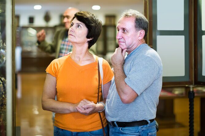 Royal Ontario Museum Toronto Tour with Skip-the-Line Tickets - Who Should Consider This Tour?