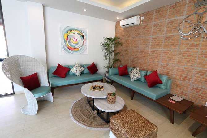 Royal Orchid Spa 90 Minutes Relaxing Massage. - Experience the Ultimate 90-Minute Massage
