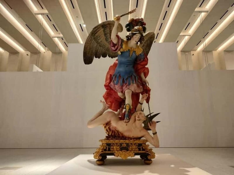 Royal Palace and Royal Collections Gallery Guided Tour - Authentic Experiences and Hidden Gems