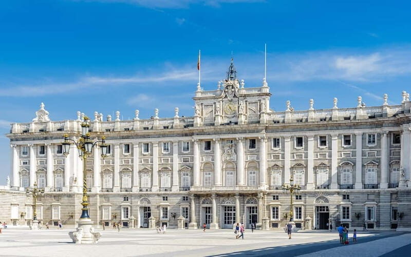 Royal Palace of Madrid: Private tour with entrance included - Exploring Madrid’s Royal Palace: What to Expect