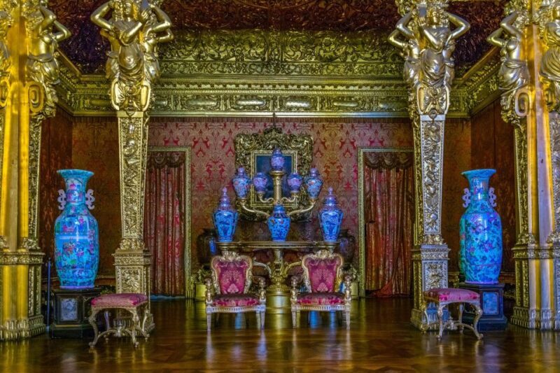 Royal Palace of Turin Skip-the-Line Ticket and Guided Tour - Exploring the Royal Palace of Turin