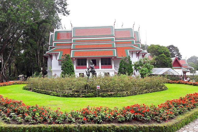 Royal Residence & Wat Phrathat Doi Suthep Half Day Tour From Chiang Mai(Private) - The Sum Up