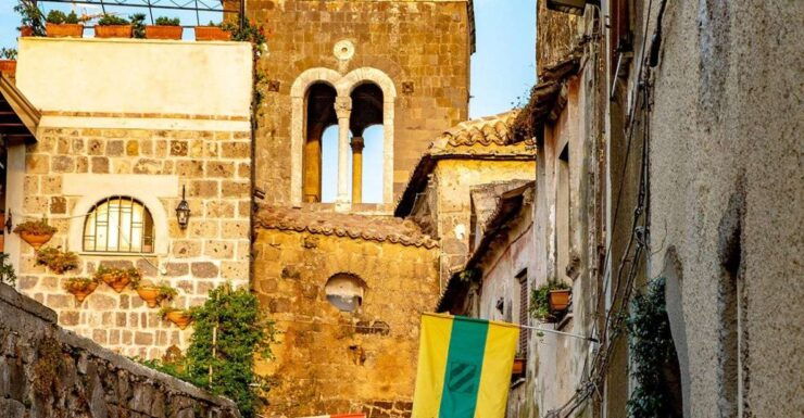 Royal Sunset: The Royal Palace of Caserta and Old Caserta - Tour Details