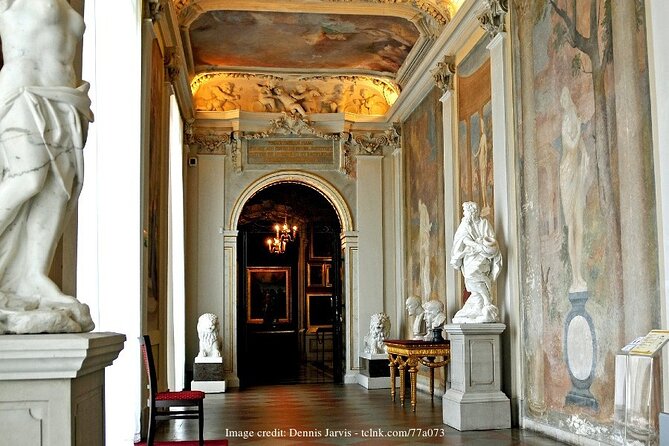 Royal Wilanow Palace and Park: Private All-Inclusive Tour - Meeting and Pickup