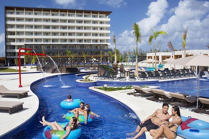 Royalton Hotel & RIU Aquarelle-Private Roundtrip Airport Transfer - What to Expect from the Royalton/Aquabelle Private Transfer